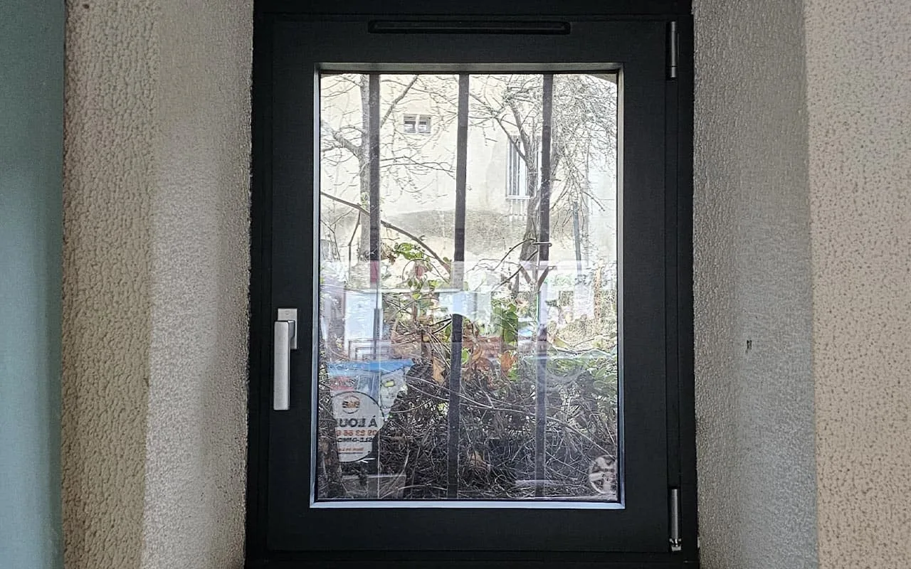 Installation fenêtre alu Issoire - AJ Menuiserie